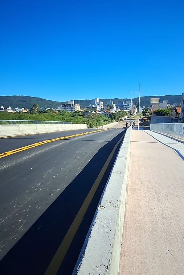 Bombinhas inaugura la nueva “Ponte Álvaro Batista” en la Av. Fragata